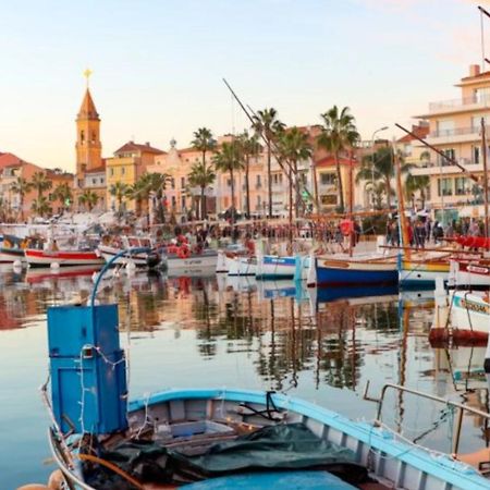 Les Nuits Etoilees, Studio Terrasse Apercu Mer, Tres Lumineux, Ac, 100M Du Port Sanary Eksteriør billede