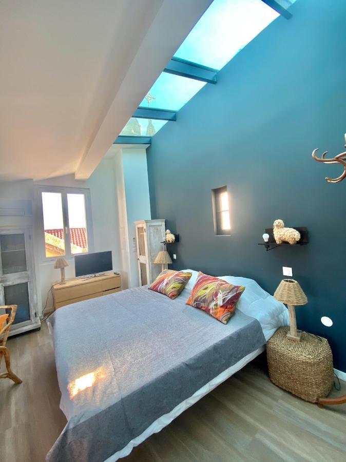Les Nuits Etoilees, Studio Terrasse Apercu Mer, Tres Lumineux, Ac, 100M Du Port Sanary Eksteriør billede