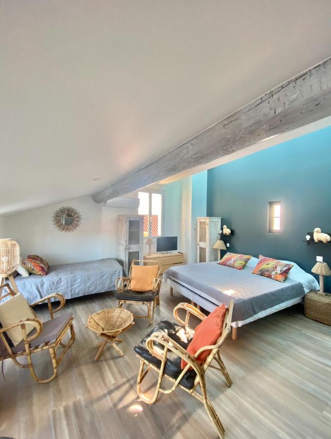 Les Nuits Etoilees, Studio Terrasse Apercu Mer, Tres Lumineux, Ac, 100M Du Port Sanary Eksteriør billede